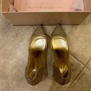 Sophia Webster Jasmine Pointed Toe Embellished Pump